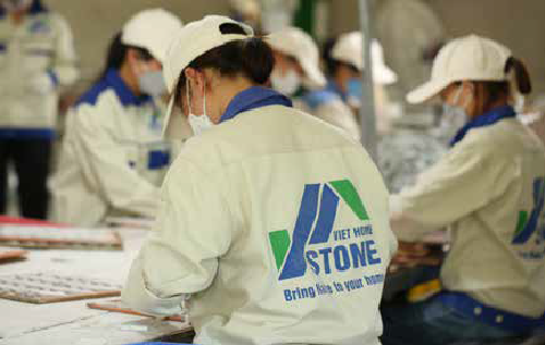 Nhà máy Viet Home Stone - Phụ Gia Ngành Nhựa Nhật Huy - Công Ty CP Đầu Tư Nhật Huy